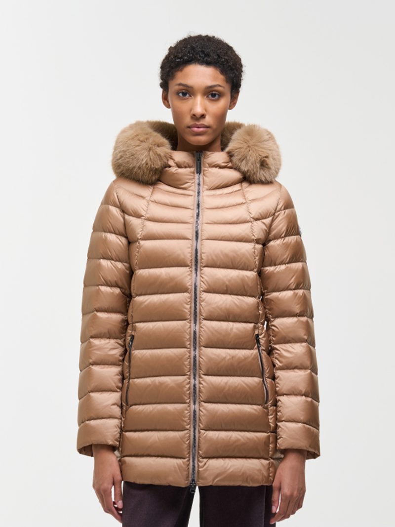 【2026AW 新作】フェイクファーフード付き Aラインダウンコート