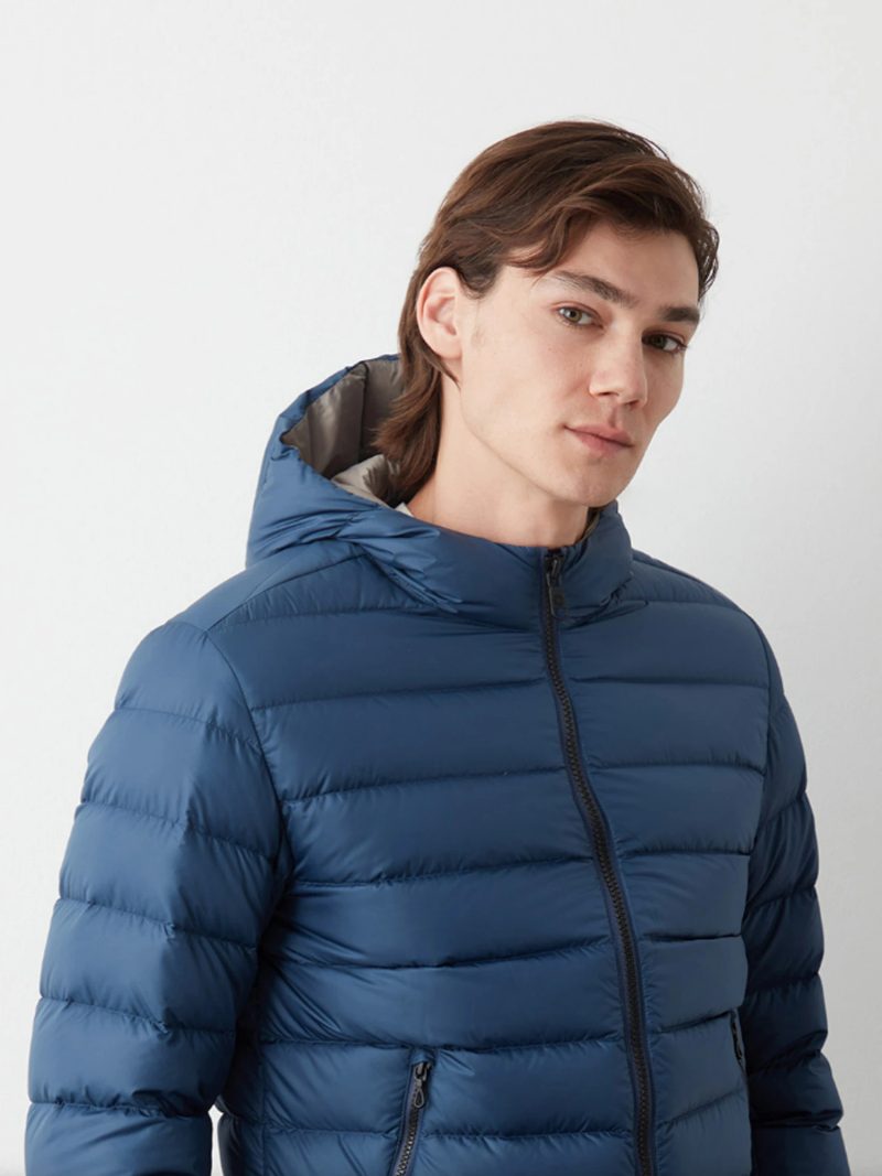 【MEN’S】フーディー軽量スポーツダウン